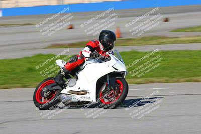 media/Jan-20-2023-Fastrack Riders (Fri) [[f2ad32aba3]]/Level 3/session 4 turn 6/